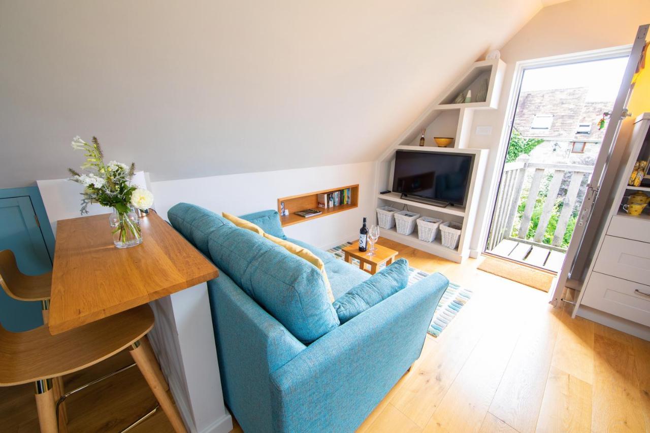 The Loft At The Little Elms Apartment Motcombe Ngoại thất bức ảnh